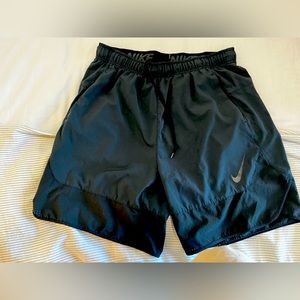 Nike men’s black shorts